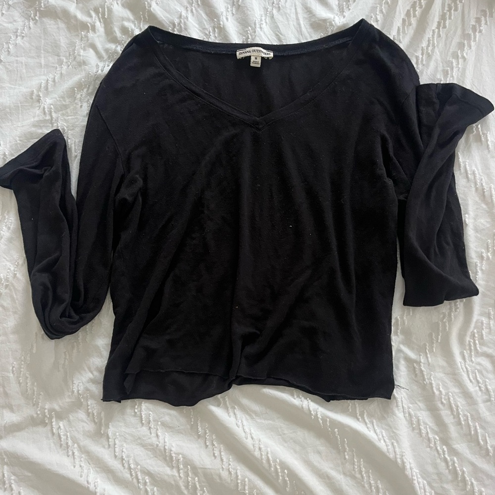 Black cropped long sleeve
